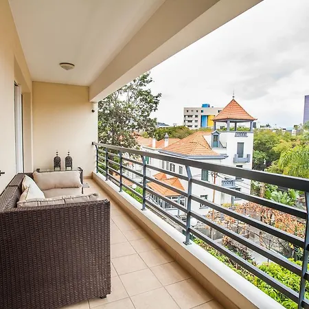 Apartamento Caires *